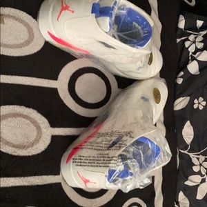 I selling my Jordan’s 12 flight.